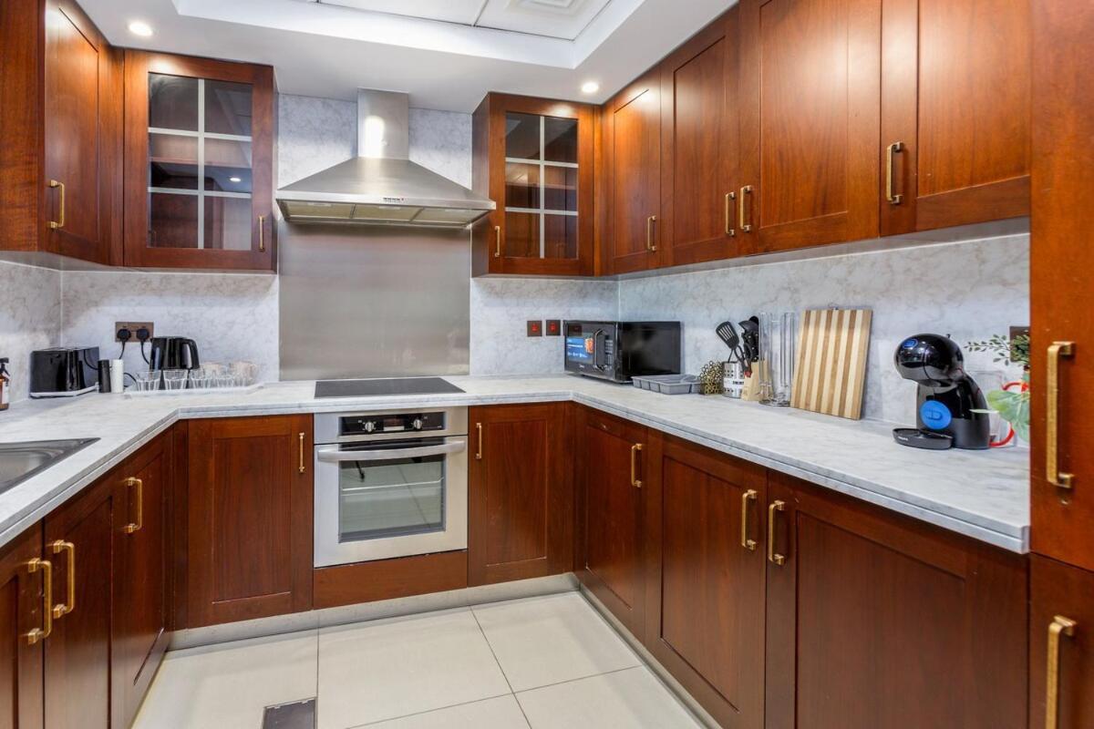 Arabian Nights 1br - Burj Khalifa & Fountain Views
