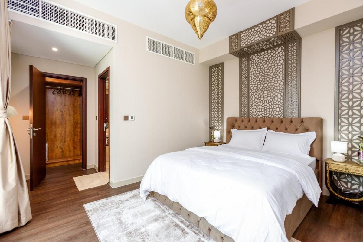 Arabian Nights 1br - Burj Khalifa & Fountain Views Apartment